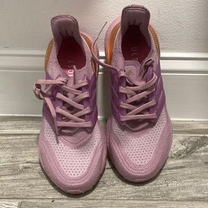 Pink boost adidas